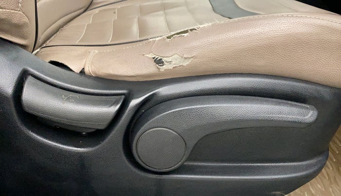 2018 Hyundai Creta SX AT 1.6 DIESEL, Diesel, Automatic, 91,017 km, Driver Side Adjustment Panel