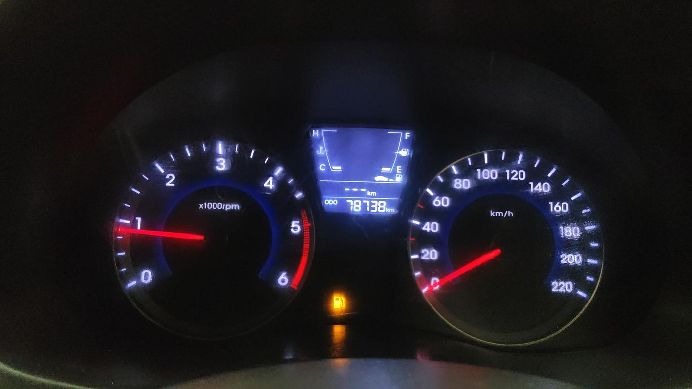 2013 Hyundai Verna FLUIDIC 1.6 CRDI EX, Diesel, Manual, 78,674 km, Odometer Image