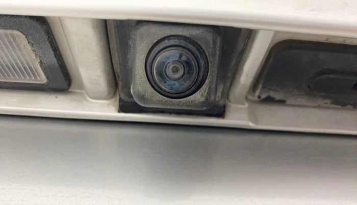 2019 Renault TRIBER RXZ, Petrol, Manual, 48,506 km, Parking Camera