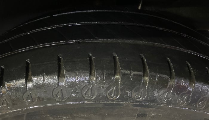 2022 Renault Kwid RXT 1.0, Petrol, Manual, 45,761 km, Left Rear Tyre Tread