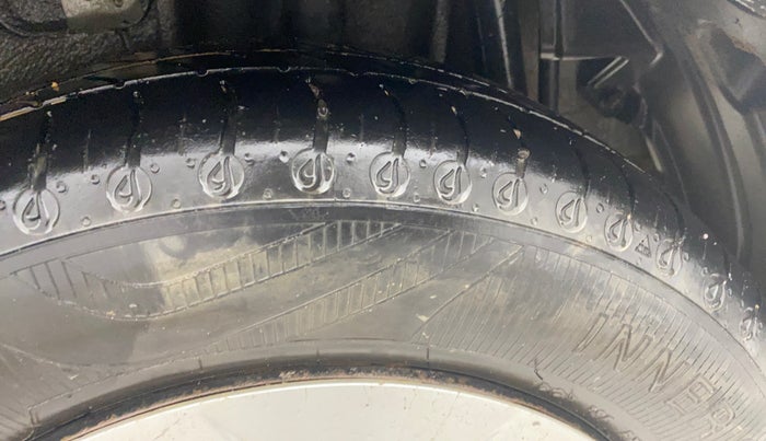 2021 Tata Tiago XT (O) PETROL, CNG, Manual, 49,612 km, Left Rear Tyre Tread