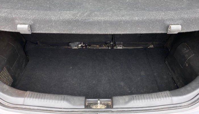 2018 Maruti IGNIS DELTA 1.2, Petrol, Manual, 55,142 km, Boot Inside