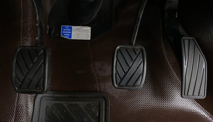 2018 Maruti IGNIS DELTA 1.2, Petrol, Manual, 55,142 km, Pedals