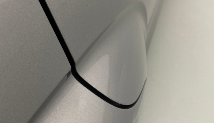 2018 Maruti IGNIS DELTA 1.2, Petrol, Manual, 55,142 km, Right rear door - Slightly dented