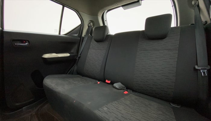 2018 Maruti IGNIS DELTA 1.2, Petrol, Manual, 55,142 km, Right Side Rear Door Cabin