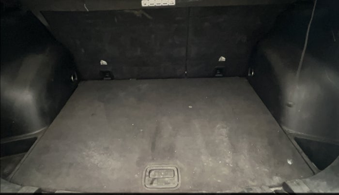 2020 Jeep Compass LIMITED PLUS PETROL AT, Petrol, Automatic, 64,162 km, Boot Inside