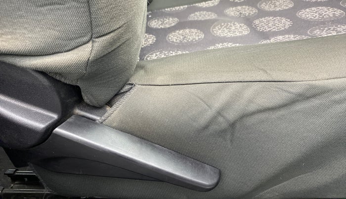 2011 Toyota Etios G, Petrol, Manual, 79,468 km, Driver Side Adjustment Panel
