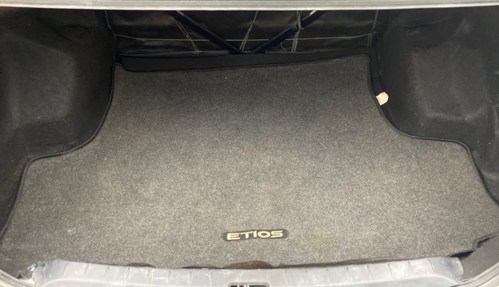 2011 Toyota Etios G, Petrol, Manual, 79,468 km, Boot Inside