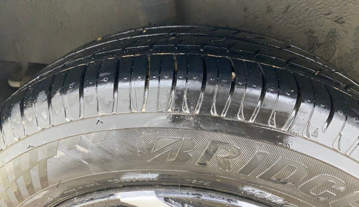 2016 Renault Pulse RXL ABS DIESEL, Diesel, Manual, 86,325 km, Right Rear Tyre Tread