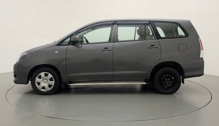 2011 Toyota Innova 2.5 G4 7 STR, Diesel, Manual, 1,23,987 km, Left Side
