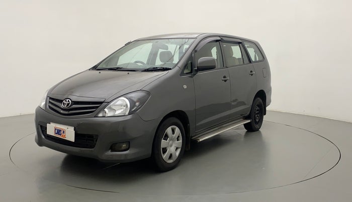 2011 Toyota Innova 2.5 G4 7 STR, Diesel, Manual, 1,23,987 km, Left Front Diagonal