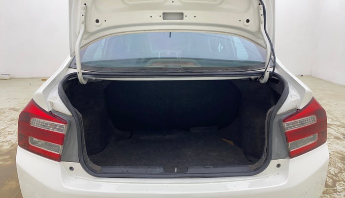 2012 Honda City 1.5L I-VTEC CORPORATE MT, Petrol, Manual, 1,15,554 km, Boot Inside