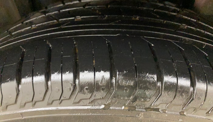 2024 Skoda SLAVIA STYLE 1.5L TSI DSG, Petrol, Automatic, 12,189 km, Left Rear Tyre Tread