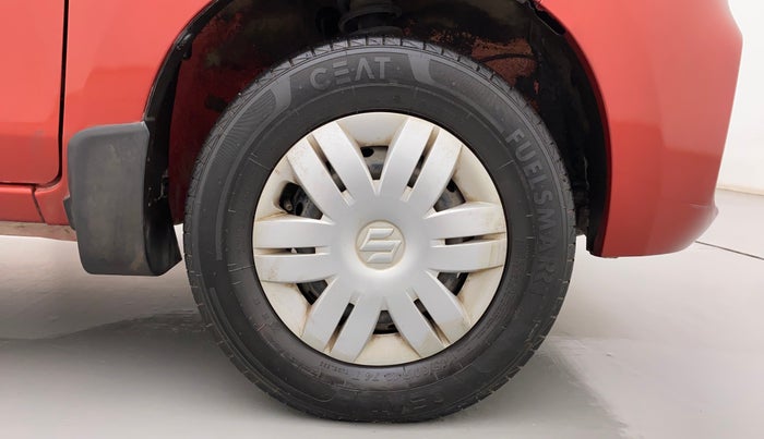 2021 Maruti Alto VXI, Petrol, Manual, 21,122 km, Right Front Wheel