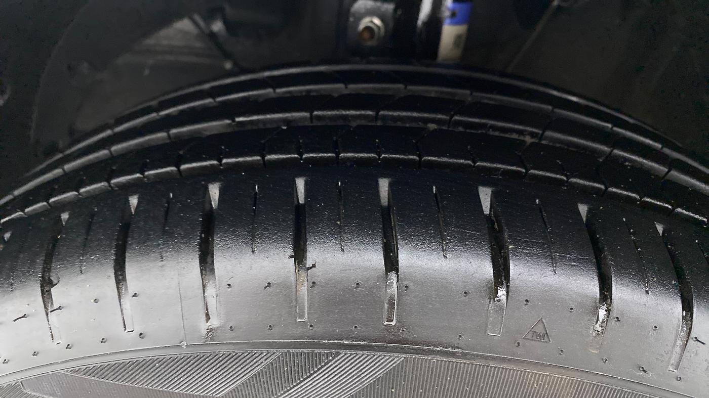 2021 Maruti Baleno ZETA CVT PETROL 1.2, Petrol, Automatic, 6,001 km, Left Front Tyre Tread
