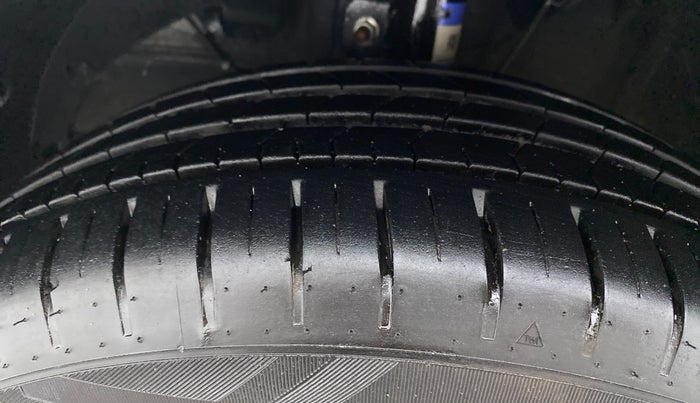 2021 Maruti Baleno ZETA CVT PETROL 1.2, Petrol, Automatic, 6,001 km, Left Front Tyre Tread