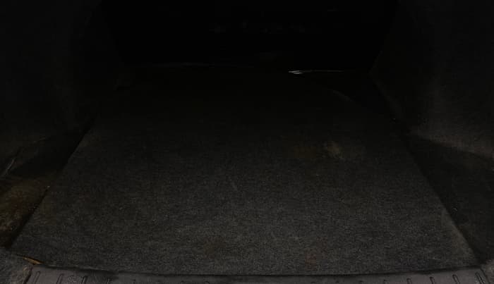 2017 Nissan Sunny XV DIESEL, Diesel, Manual, 1,18,427 km, Boot Inside