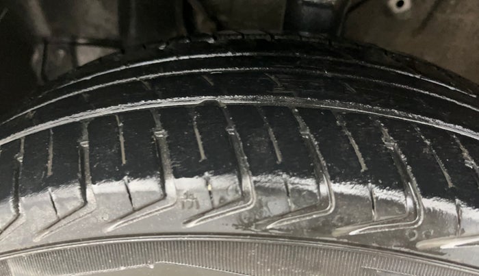 2022 Maruti New Wagon-R LXI 1.0, Petrol, Manual, 7,940 km, Left Front Tyre Tread