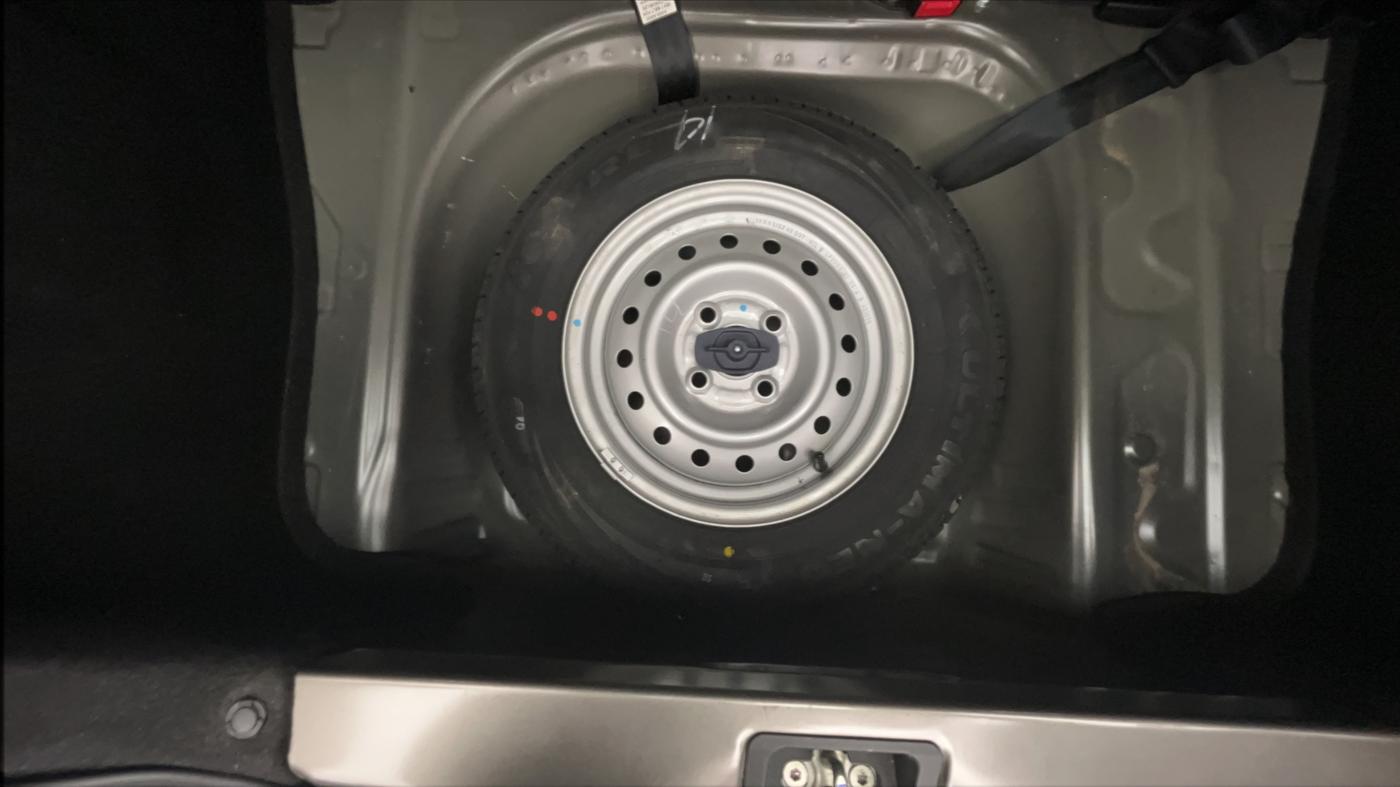 2022 Maruti New Wagon-R LXI 1.0, Petrol, Manual, 7,940 km, Spare Tyre