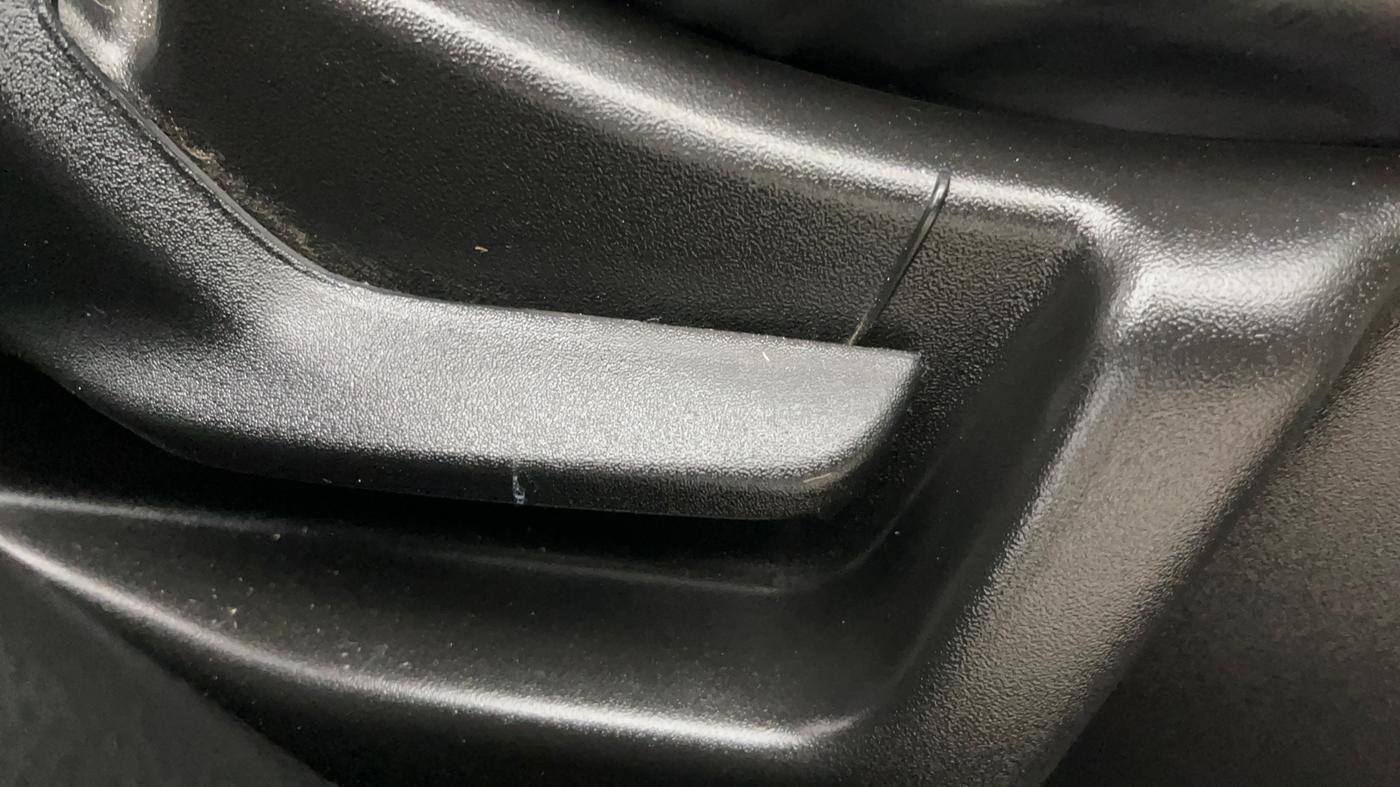 2022 Maruti New Wagon-R LXI 1.0, Petrol, Manual, 7,940 km, Driver Side Adjustment Panel