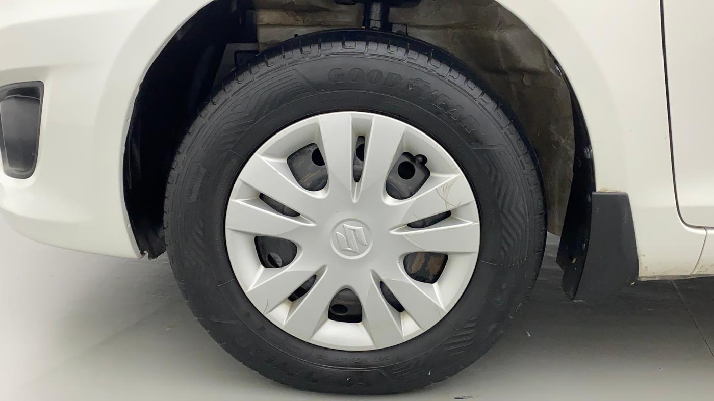 2012 Maruti Swift Dzire VDI, Diesel, Manual, 1,23,814 km, Left Front Wheel