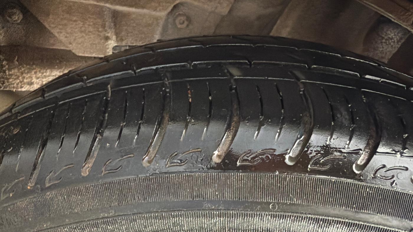 2022 Tata TIGOR XZ CNG, CNG, Manual, 71,249 km, Left Rear Tyre Tread