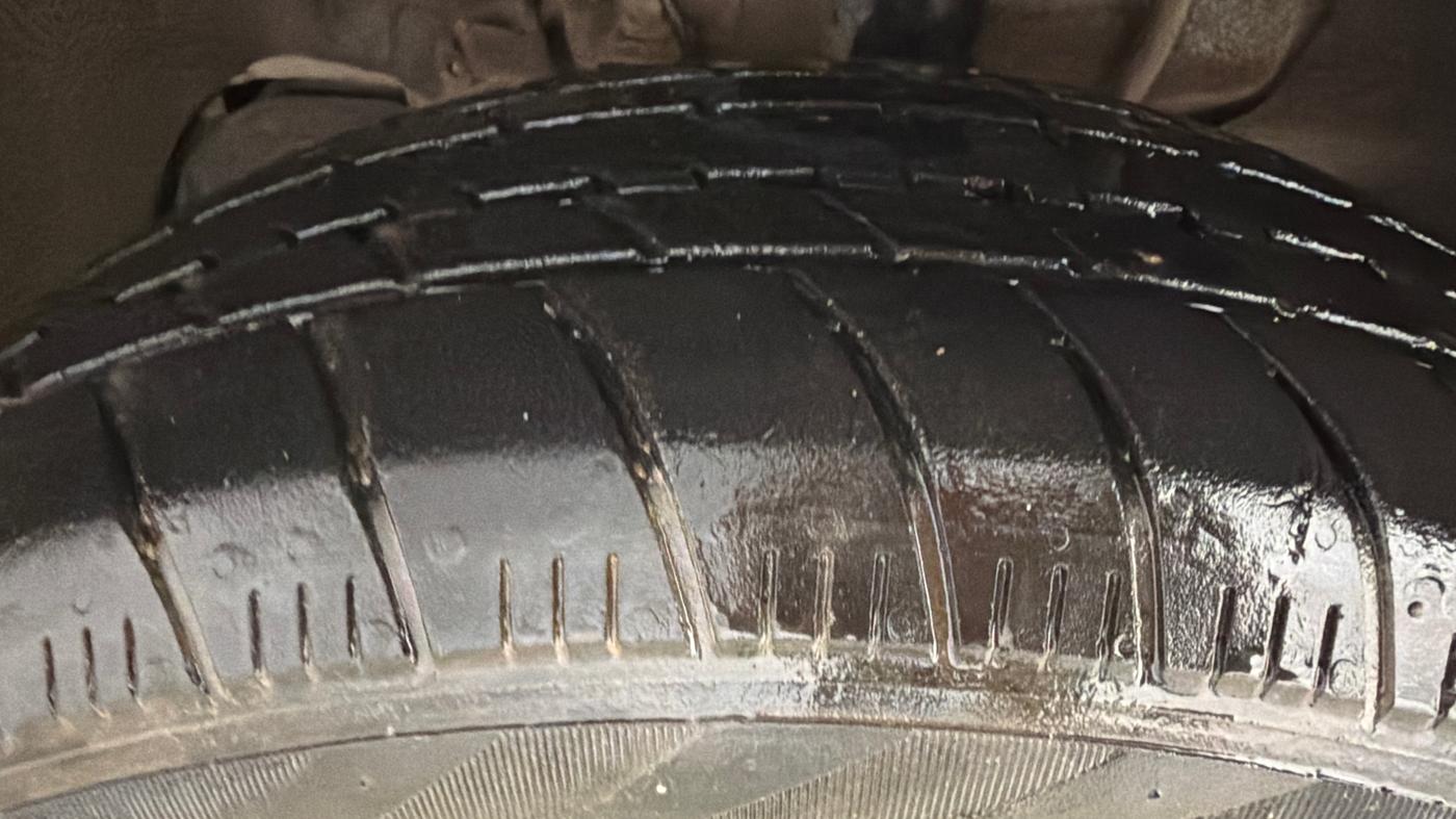 2022 Tata TIGOR XZ CNG, CNG, Manual, 71,249 km, Left Front Tyre Tread