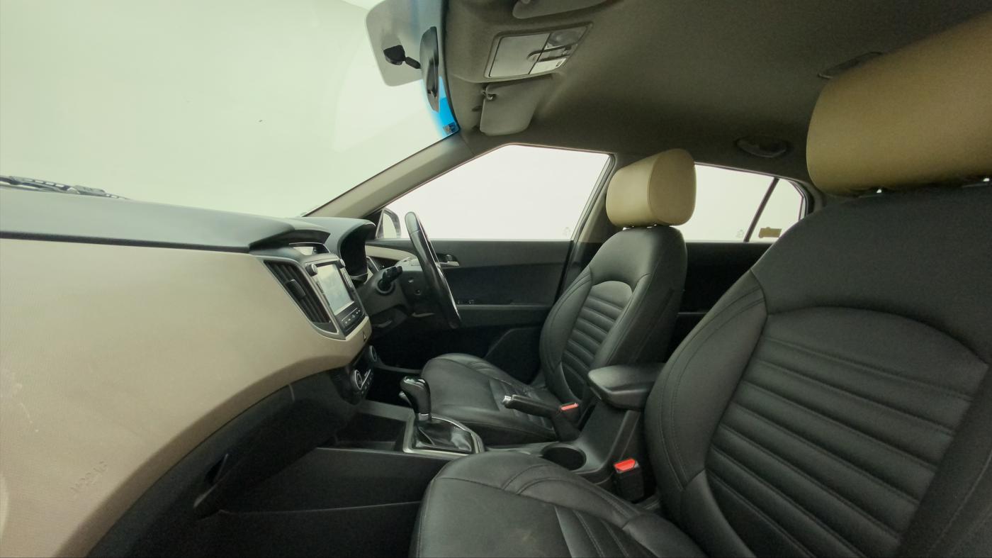 2017 Hyundai Creta SX PLUS AT 1.6 PETROL, Petrol, Automatic, 95,507 km, Right Side Front Door Cabin