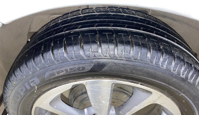 2017 Hyundai Elite i20 ASTA 1.4 CRDI (O), Diesel, Manual, 63,034 km, Right Rear Tyre Tread