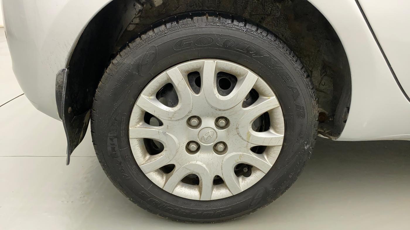 2011 Hyundai i20 MAGNA (O) 1.2, Petrol, Manual, 65,413 km, Right Rear Wheel