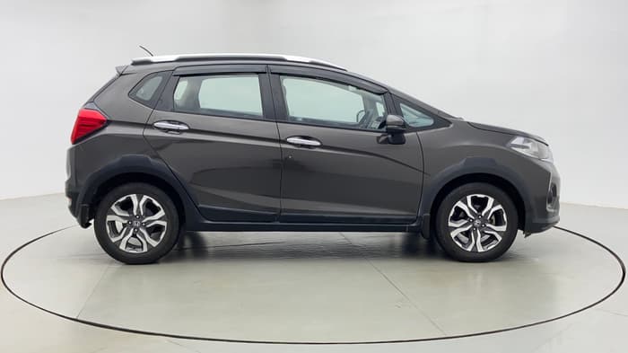 2018 Honda WR-V 1.2 i-VTEC VX MT, Petrol, Manual, 15,175 km, Right Side View
