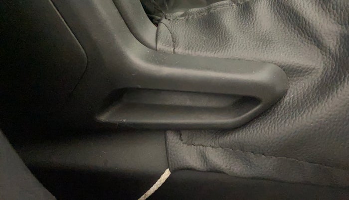 2021 Tata NEXON XM PETROL, Petrol, Manual, 60,176 km, Driver Side Adjustment Panel