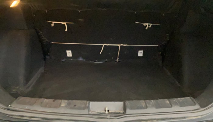 2021 Tata NEXON XM PETROL, Petrol, Manual, 60,176 km, Boot Inside