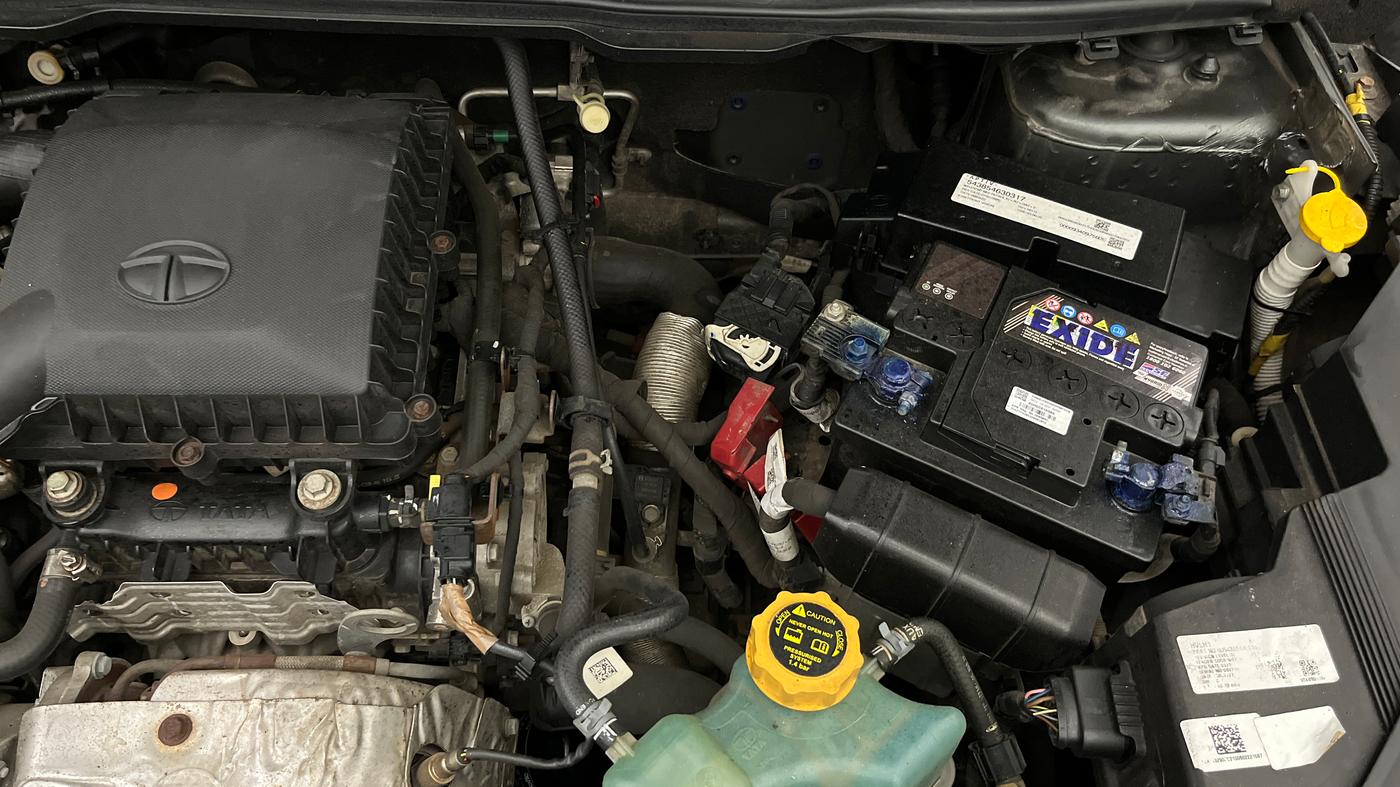 2022 Tata NEXON XZ PLUS (HS) PETROL, Petrol, Manual, 42,992 km, Engine View - Left