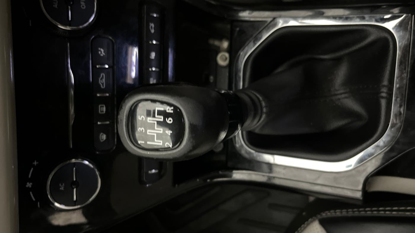 2022 Tata NEXON XZ PLUS (HS) PETROL, Petrol, Manual, 42,992 km, Gear Lever