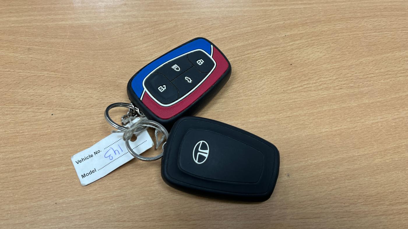 2022 Tata NEXON XZ PLUS (HS) PETROL, Petrol, Manual, 42,992 km, Key Close Up