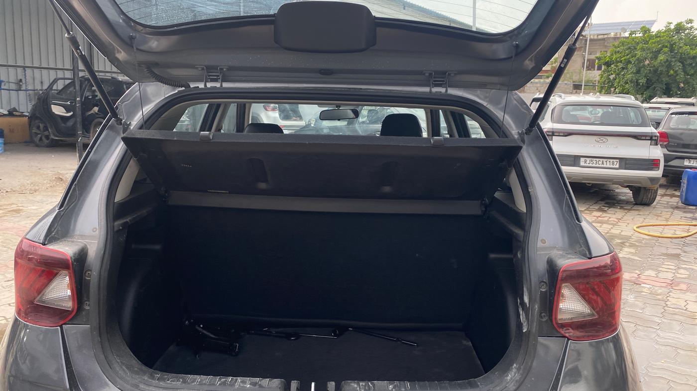 2020 Hyundai VENUE SX 1.0 TURBO IMT, Petrol, Manual, 35,326 km, Boot Inside