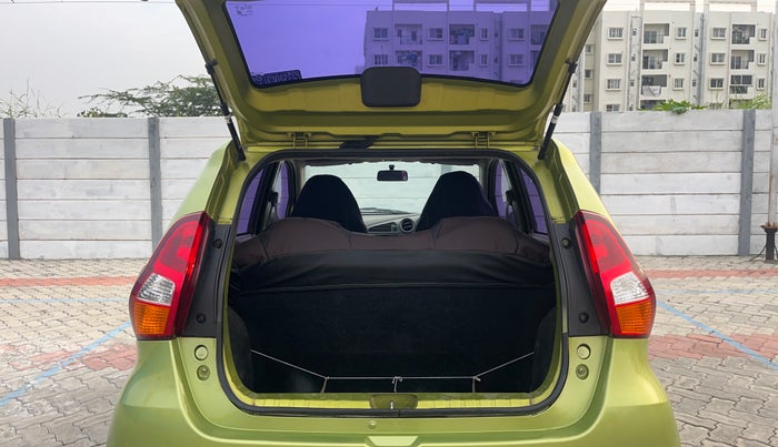 2016 Datsun Redi Go S, Petrol, Manual, 95,733 km, Boot Inside