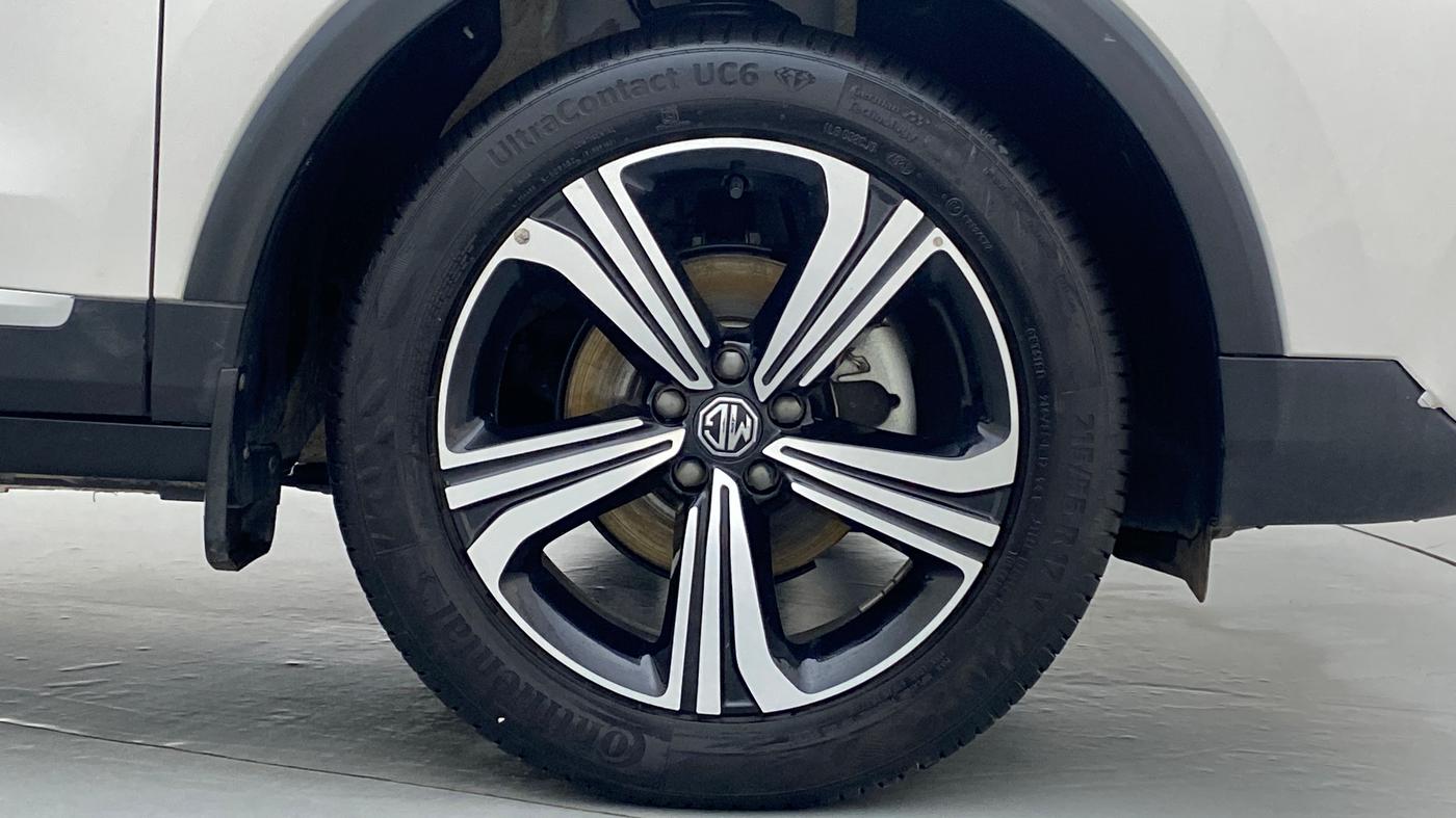 2022 MG ASTOR SHARP 1.5MT, Petrol, Manual, 8,604 km, Right Front Wheel