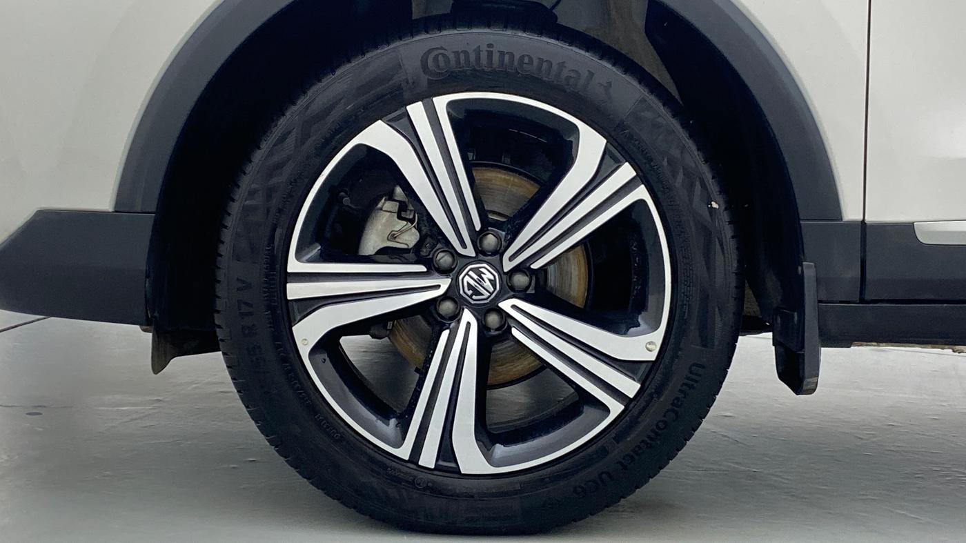 2022 MG ASTOR SHARP 1.5MT, Petrol, Manual, 8,604 km, Left Front Wheel