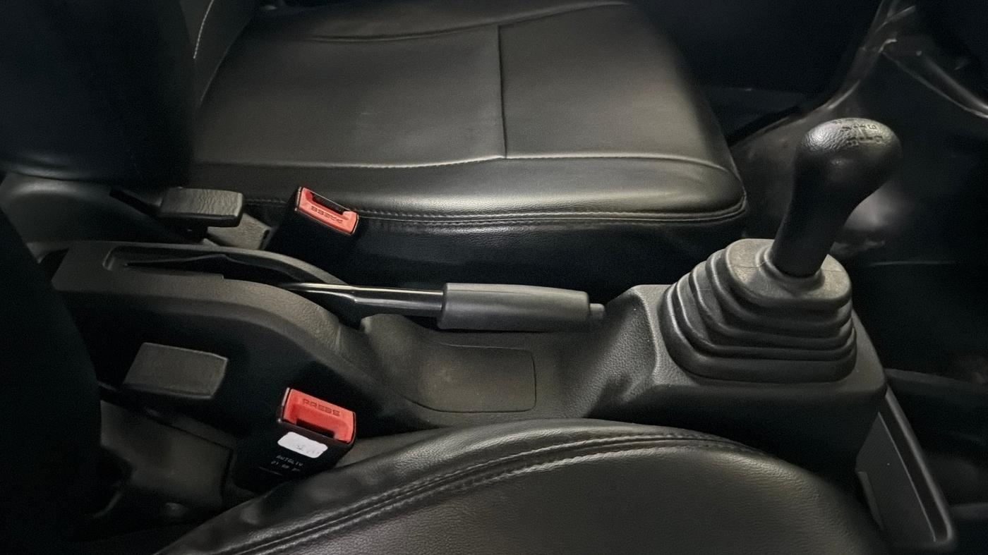 2023 Maruti Eeco 5 STR AC CNG, CNG, Manual, 62,174 km, Gear Lever