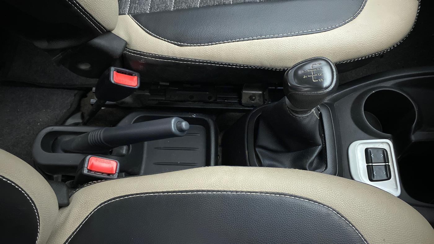 2019 Datsun Redi Go S 1.0, Petrol, Manual, 7,655 km, Gear Lever
