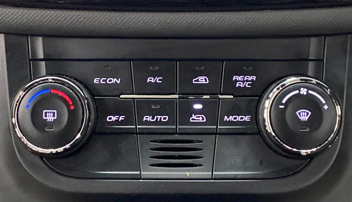 2018 Mahindra MARAZZO M8 7 STR, Diesel, Manual, 63,509 km, Automatic Climate Control