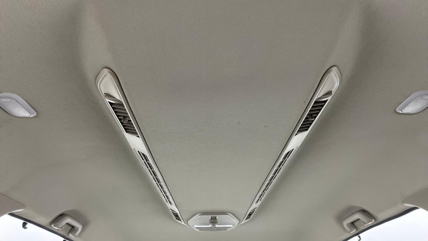 2018 Mahindra MARAZZO M8 7 STR, Diesel, Manual, 63,509 km, Rear AC Vents