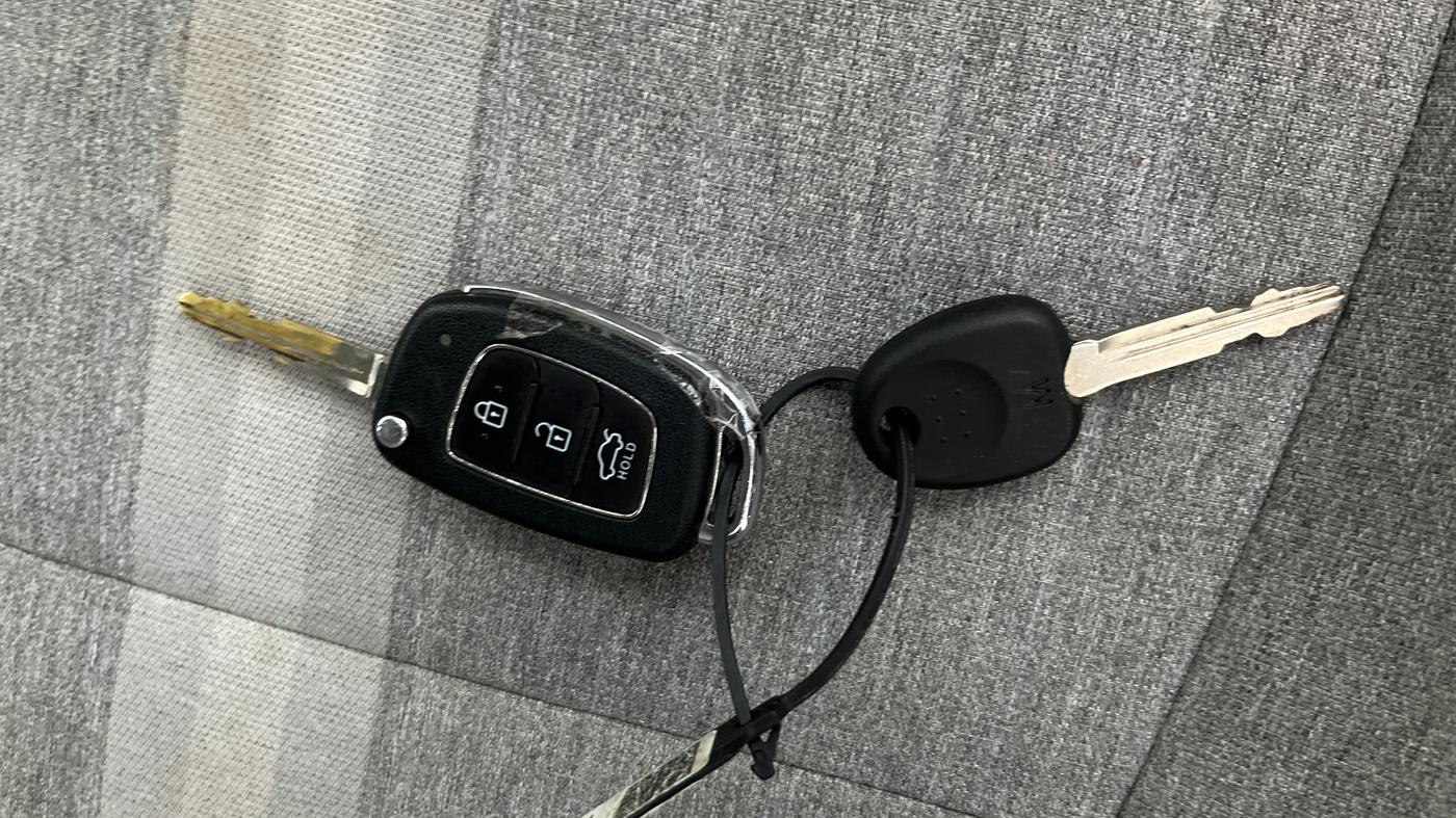 2020 Hyundai GRAND I10 NIOS SPORTZ AMT 1.2 KAPPA VTVT, Petrol, Automatic, 64,243 km, Key Close Up