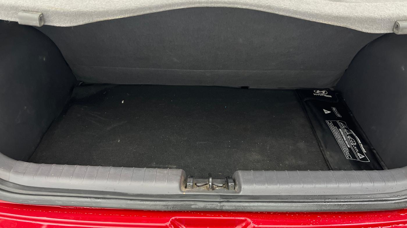 2020 Hyundai GRAND I10 NIOS SPORTZ AMT 1.2 KAPPA VTVT, Petrol, Automatic, 64,243 km, Boot Inside