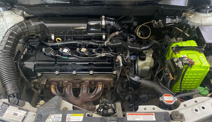 2018 Maruti Swift ZXI AMT, CNG, Automatic, 1,17,441 km, Engine View