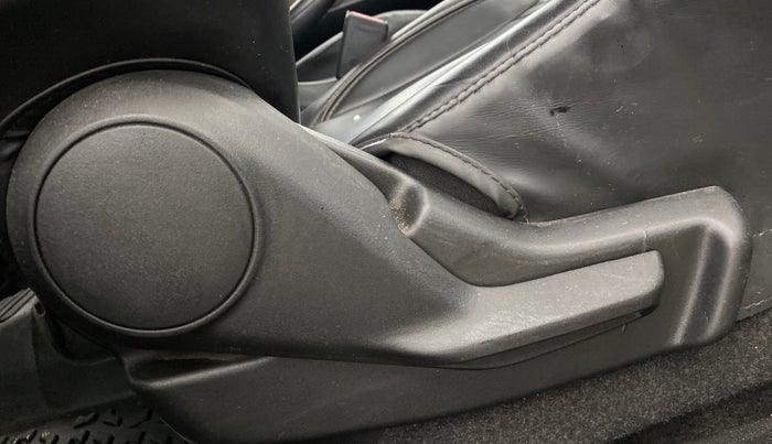 2024 Maruti FRONX DELTA PLUS 1.2L AGS, Petrol, Automatic, 21,686 km, Driver Side Adjustment Panel