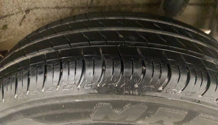 2022 Maruti S PRESSO VXI (O), Petrol, Manual, 36,957 km, Left Rear Tyre Tread