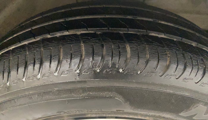 2022 Maruti S PRESSO VXI (O), Petrol, Manual, 36,957 km, Right Front Tyre Tread